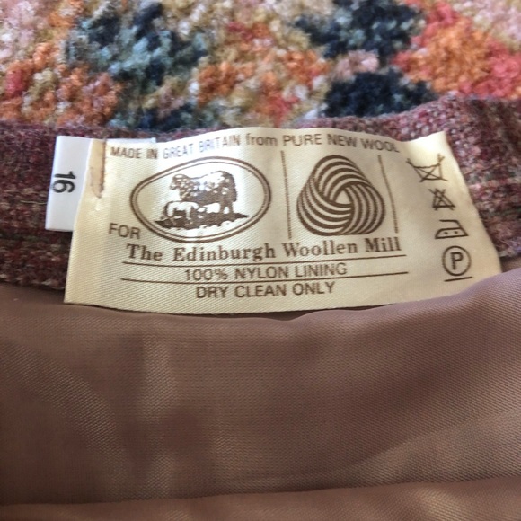 Vintage | Wool Kilt - Picture 3 of 6